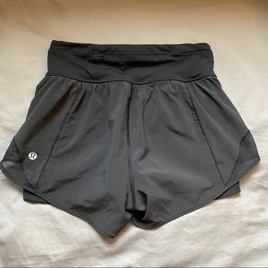 Lululemon spandex lined running shorts